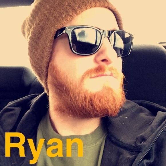 Profile Picture of Ryan Avery (@ryan2323) on Poshmark