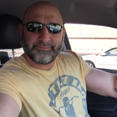Profile Picture of Jeffery Hooks (@jeffery_hooks) on Twitter