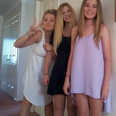 Profile Picture of Melanie Browne (@Mel_Brownee) on Twitter