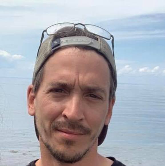 Profile Picture of Pascal Pelletier (@pascalpelletier) on Poshmark