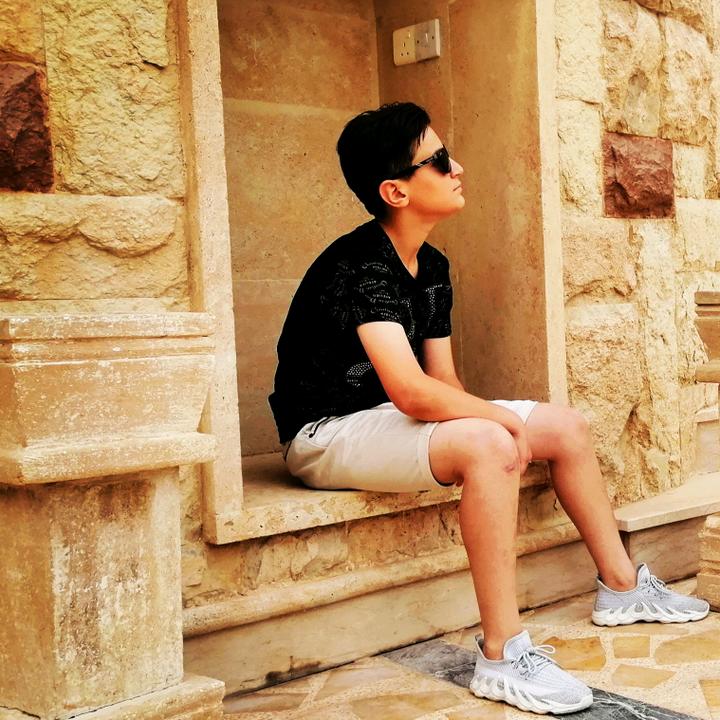 Profile Picture of عمك (@andrewbasil0) on Tiktok