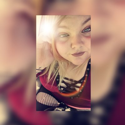 Profile Picture of Chrissy 💋 😏 (@hines_chrissy) on Twitter