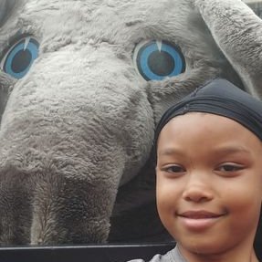 Profile Picture of Leland Chapmans#1fan (@RashaunRyan) on Twitter