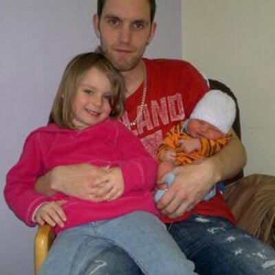 Profile Picture of Daniel ROCA Larson (@roca3dani) on Twitter