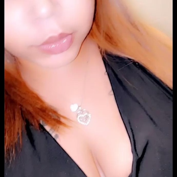 Profile Picture of Kaleelah Caillouette (@leelahmomroe) on Poshmark