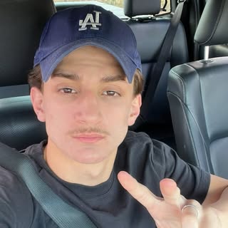 Profile Picture of Gabriel Gaspari (@gabrielquiles_) on Instagram