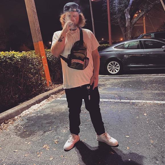 Profile Picture of Noah Colandria (@noahcolandria) on Poshmark