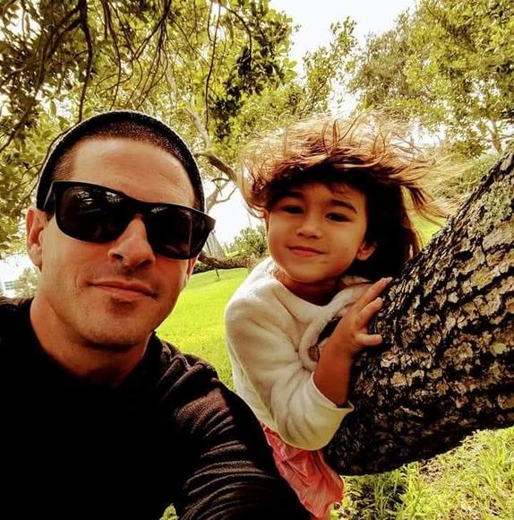 Profile Picture of Matthew Vann (@matthewvann) on Poshmark