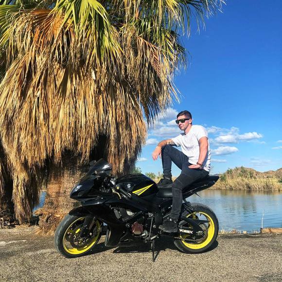 Profile Picture of Kyle Sanger (@cyberksangar) on Poshmark