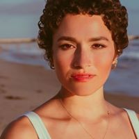 Profile Picture of Bianca Muniz (@bianca-muniz-1) on Quora