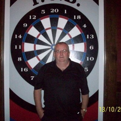 Profile Picture of Brian Humphreys (@Brianinflinflon) on Twitter