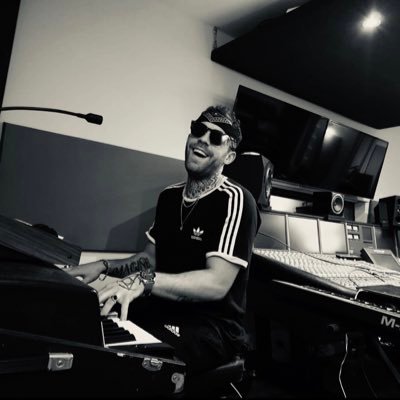 Profile Picture of KrisKissOfficial (@KristianKiss) on Twitter