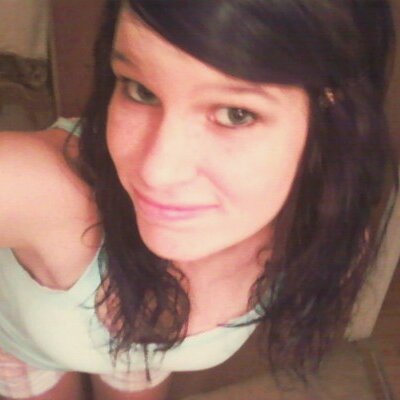 Profile Picture of Kari Riddle (@karitastic) on Twitter