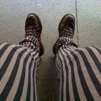 Profile Picture of KAREN BARNETT (@kb_cuppatea) on Twitter