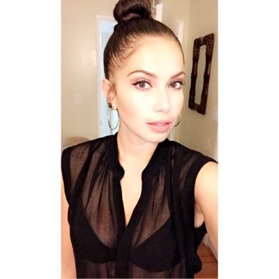 Profile Picture of Jessica Mar (@JessEnjoy_) on Twitter