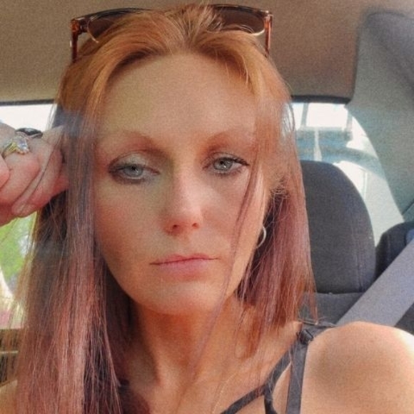 Profile Picture of Jacqueline Wigand (@jwigand) on Poshmark