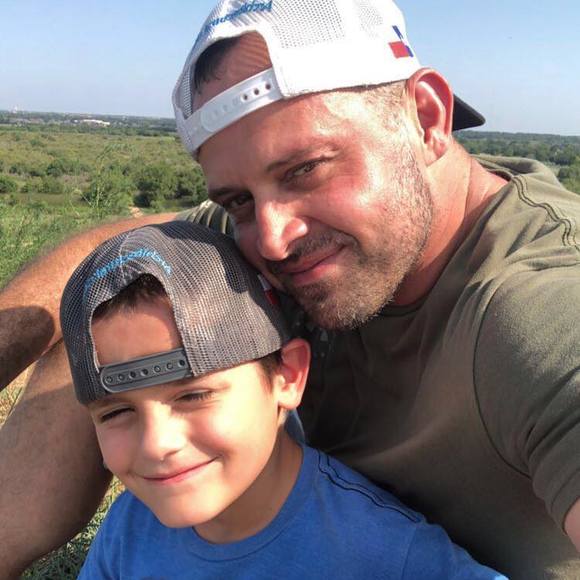 Profile Picture of Joseph Howell (@jhowell1981) on Poshmark