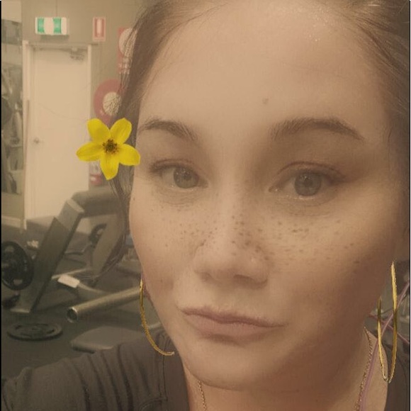 Profile Picture of Jaime Smith (@lolavlcek) on Poshmark