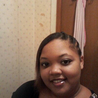 Profile Picture of Sherri McGhee (@Buttalove2010) on Twitter