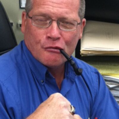 Profile Picture of Fake Brad Stutzman (@Stutzmanquotes) on Twitter