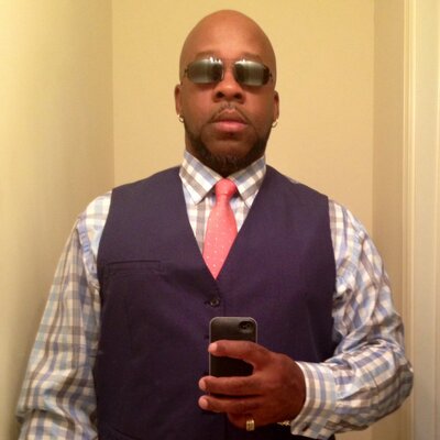 Profile Picture of Bruce Gibson Jr (@BluegsxrJr) on Twitter