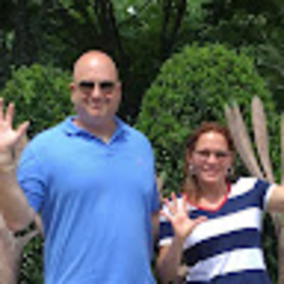 Profile Picture of John Stoetzel (@john_stoetzel) on Poshmark