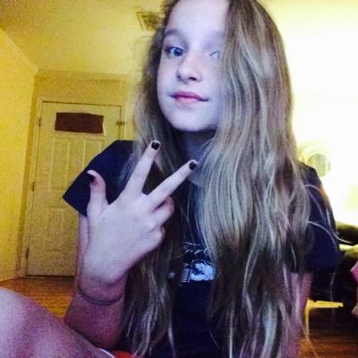Profile Picture of Julia Anders (@julia_anders_) on Twitter