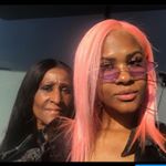 Profile Picture of Renee (@reneeweems) on Instagram