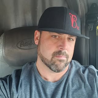 Profile Picture of Ben Hatch (@benjaminhatch) on Instagram