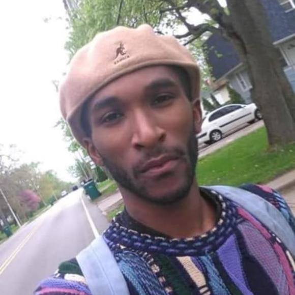 Profile Picture of Muhammad Shabazz (@brothasharef) on Poshmark