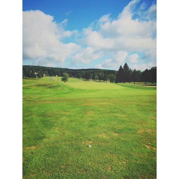 Profile Picture of Jade Krause (@jadekrause78) on Poshmark