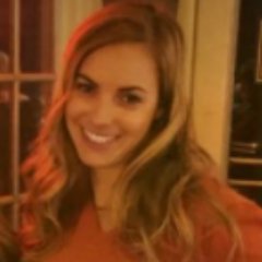 Profile Picture of Jillian Ames (@jillianames) on Twitter