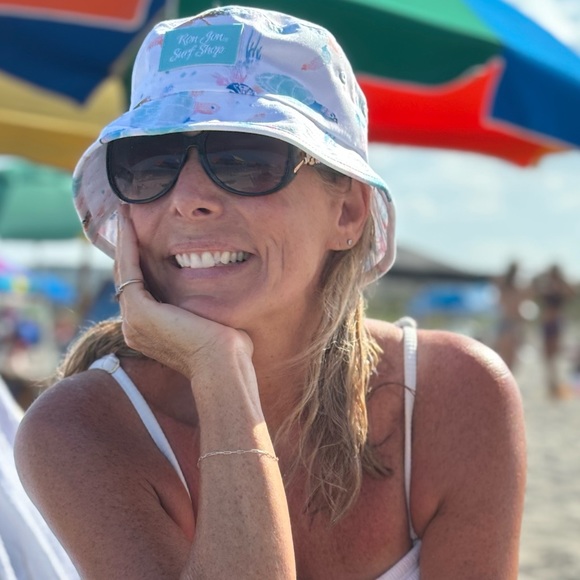 Profile Picture of Tracey Fishwick (@fishy8470) on Poshmark