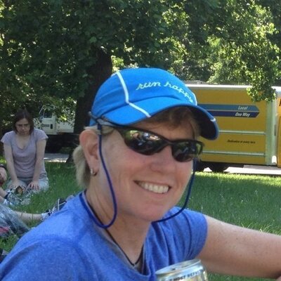 Profile Picture of Debbie Dwyer (@getdebbied) on Twitter