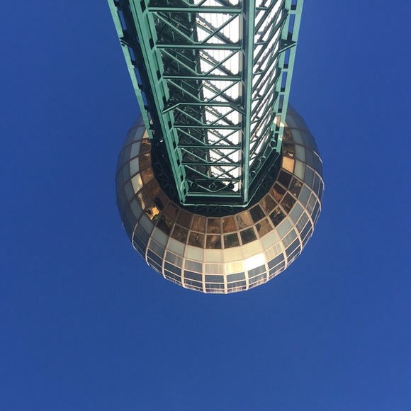 Profile Picture of Denton Whitson (@rwhitso3) on Poshmark