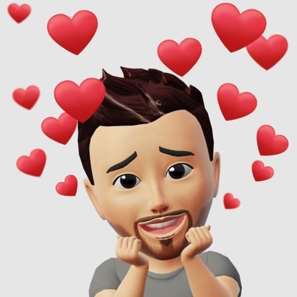 Profile Picture of Michel Michel (@susssssyy) on Poshmark