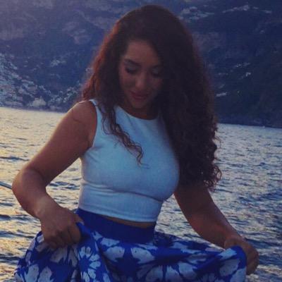 Profile Picture of Mikaela Martinez (@mikaelamomentz) on Twitter