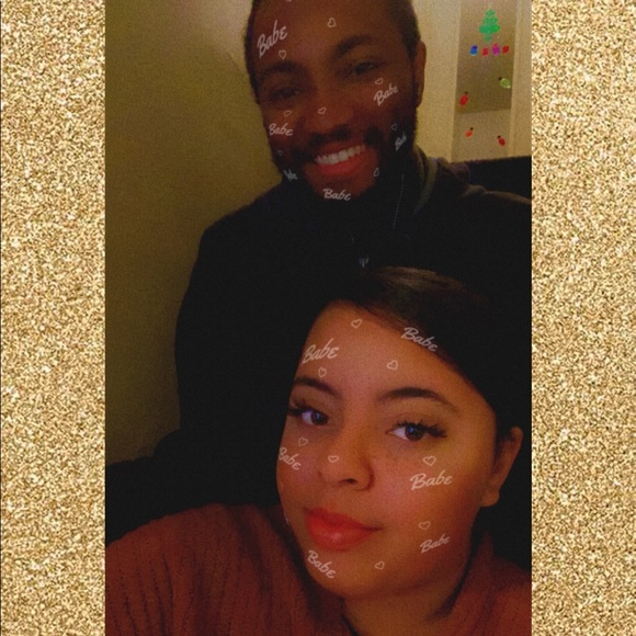 Profile Picture of Olivia Van ness (@oliviavanness) on Poshmark