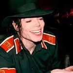 Profile Picture of ᎷϴϴΝᏔᎪᏞᏦᎬᎡ ҒϴᎡᎬᏙᎬᎡ (@michaeljackson.army) on Instagram