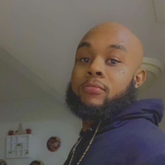 Profile Picture of Vicky Joseph (@vickyjoseph274) on Poshmark