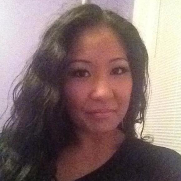 Profile Picture of Melissa Cruces (@melismarie) on Poshmark