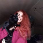 Profile Picture of Mackenzie Lawrence (@dogsbymackenzie) on Instagram