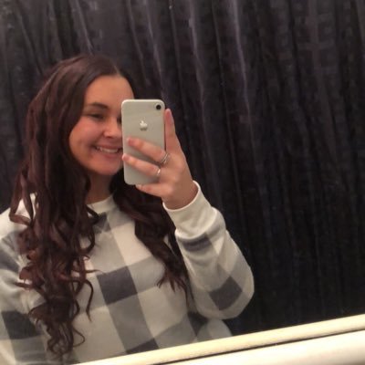 Profile Picture of Serena (@@serena_xx) on Twitter