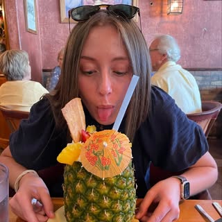 Profile Picture of ℓιℓℓу ναυgни (@vaughn.lilly) on Instagram