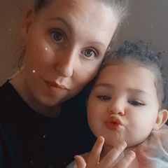 Profile Picture of Amanda Kleckner (@@amandakleckner) on Tiktok