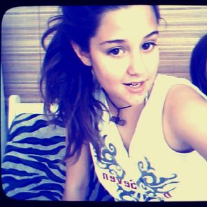 Profile Picture of Paula South (@paula_gg) on Myspace