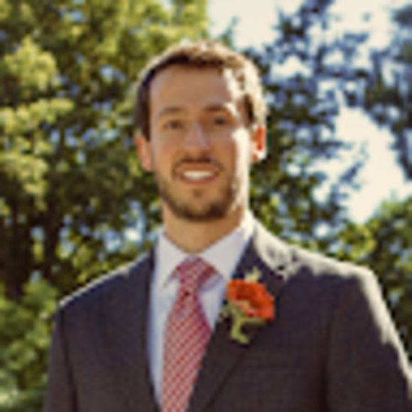 Profile Picture of Adam Giannini (@icecreamseaowl) on Poshmark