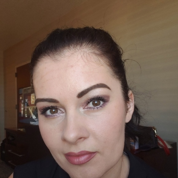 Profile Picture of Lana Schorle (@schorle1981) on Poshmark