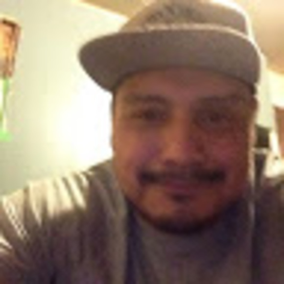 Duane Roulette - Poshmark Profile Picture of Duane Roulette (@duaneroulette99) on Poshmark