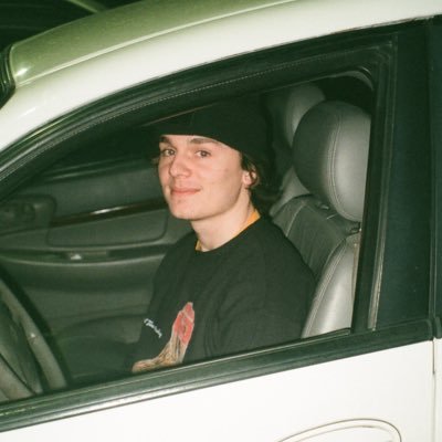 Profile Picture of adam palazzolo (@adam1palazz) on Twitter